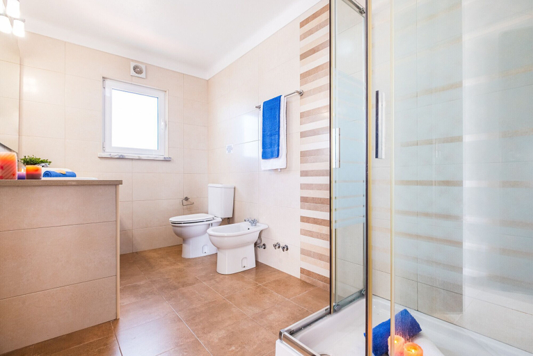 Bathroom 4, Villa Renaissance, Lagoa