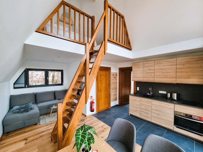 Others 4, Mountains & Lakes - Chaletdorf & Appartements, Villach