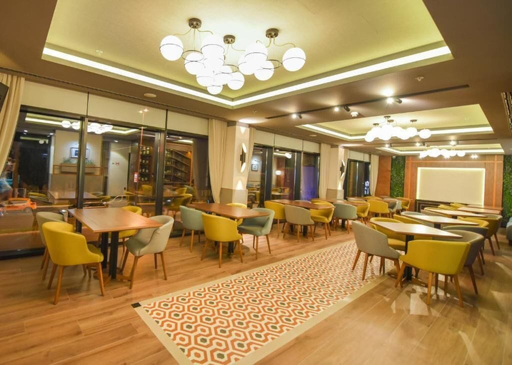 Food & Drinks 4, Hotel Union