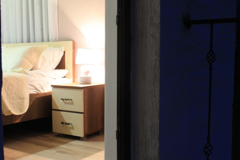 Others 2, Hotel Marliza, Mestia