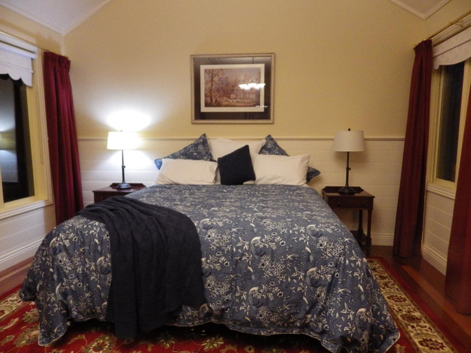 Others 2, The Retreat at Amryhouse, Macedon Ranges Bal
