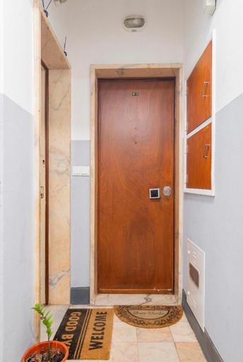 Others 4, Cardia’s Guest House, Loures