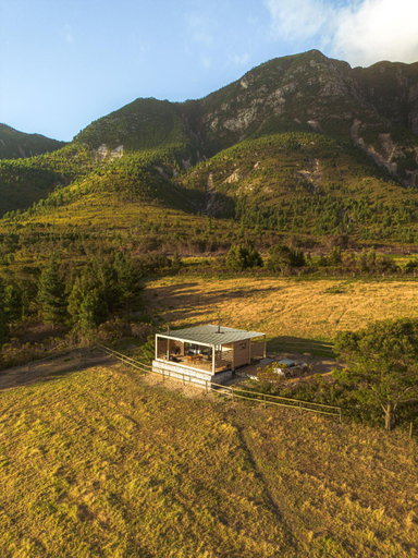 Others 2, Hemel-en-Aarde Stud Accommodation, Overberg