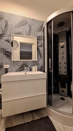 Bathroom 5