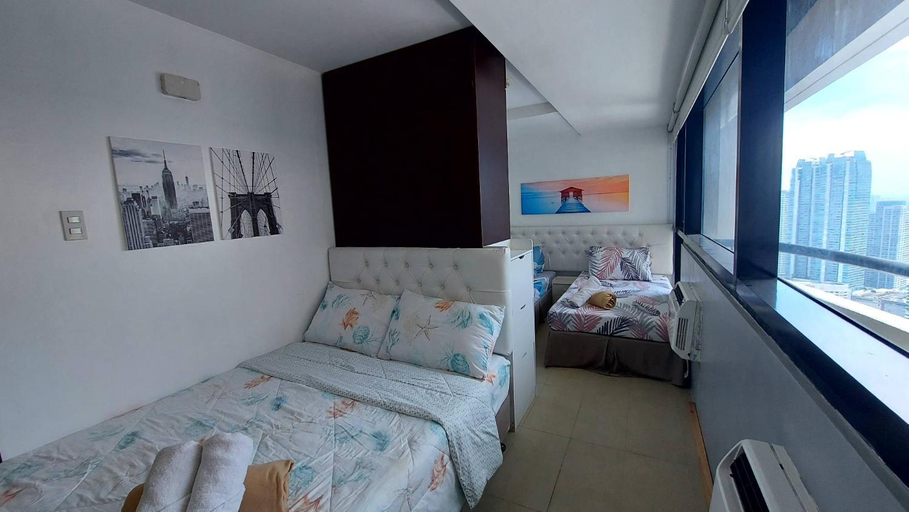 Others 3, Spacious Studios, Mandaluyong
