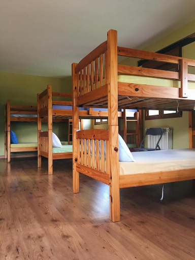 Others 3, Albergue de peregrinos Santa Marina, León