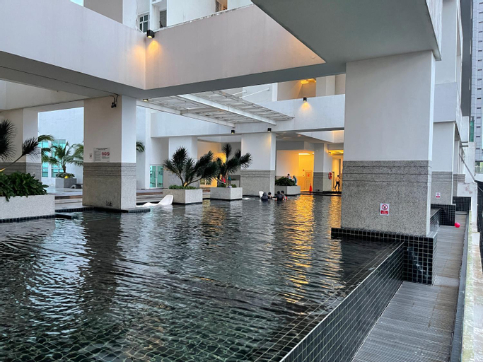 Swimming Pool 9