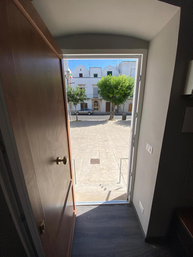 Others 2, B&b Principe18, Bari
