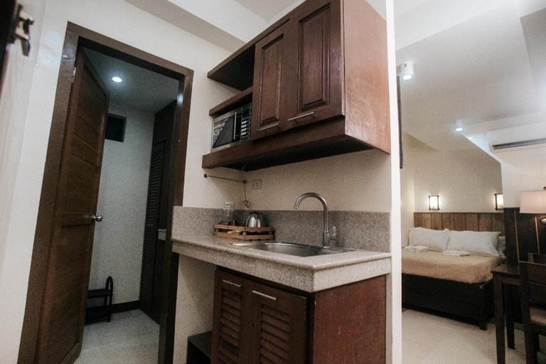 Dining Room 8