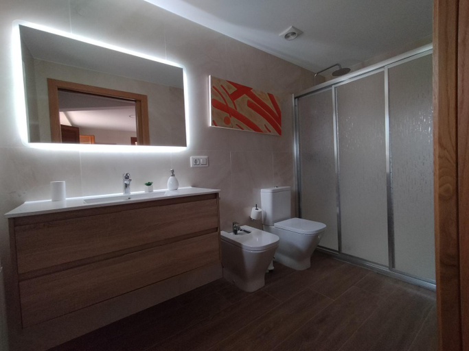 Bathroom 4, Casa Os Lindeiros, A Coruña