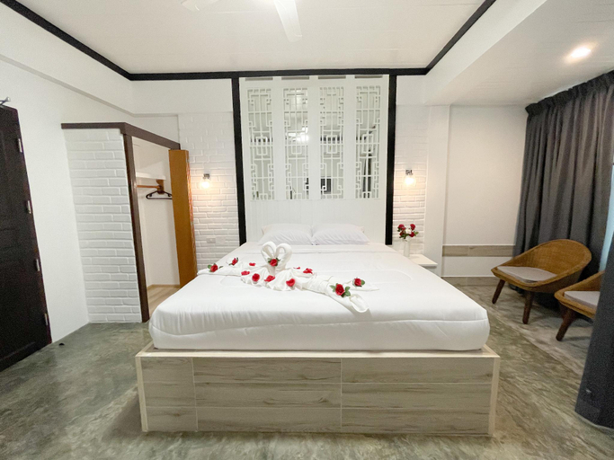 Bedroom 9