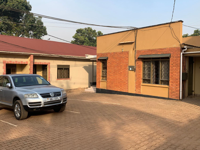 Others 5, Pearl suites - Bukoto, Kampala