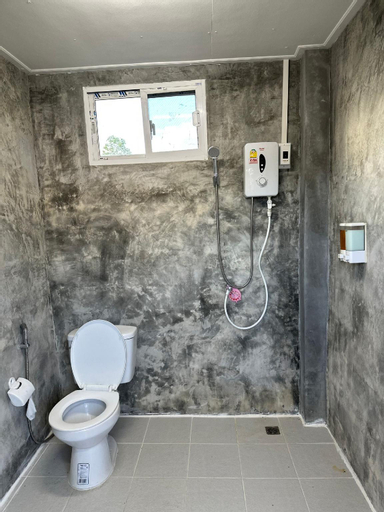 Bathroom 6
