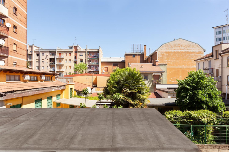 Elegant Flat in Milan, Wi-Fi e Netflix!, Milano