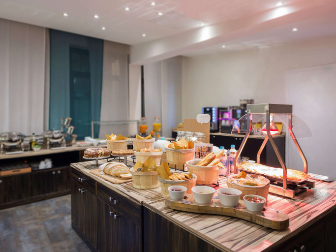 Food & Drinks 5, Mercure Rome Piazza Bologna, Roma