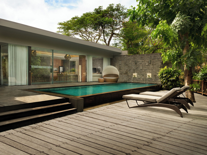 Swimming Pool 20