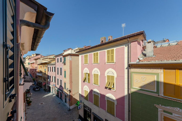 ALTIDO Saracens Tower in Sestri Levante Center, Genova