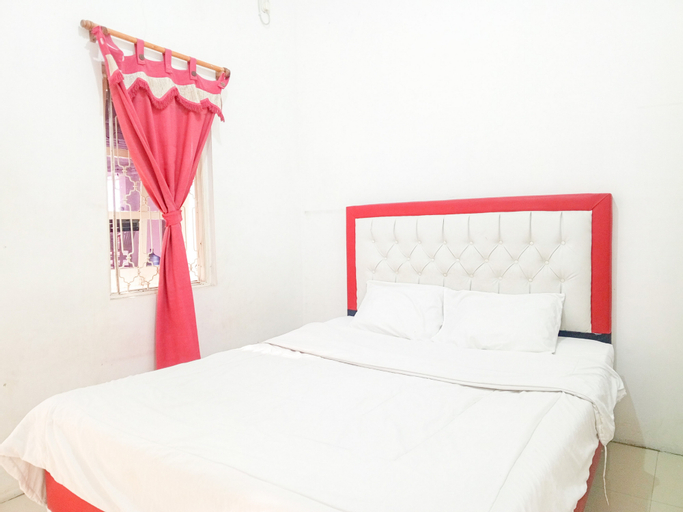 King Puntodewo Guesthouse RedPartner, Bantul
