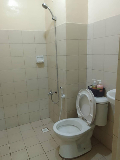 Bathroom, Guest House in Cainta, Rizal, Taytay
