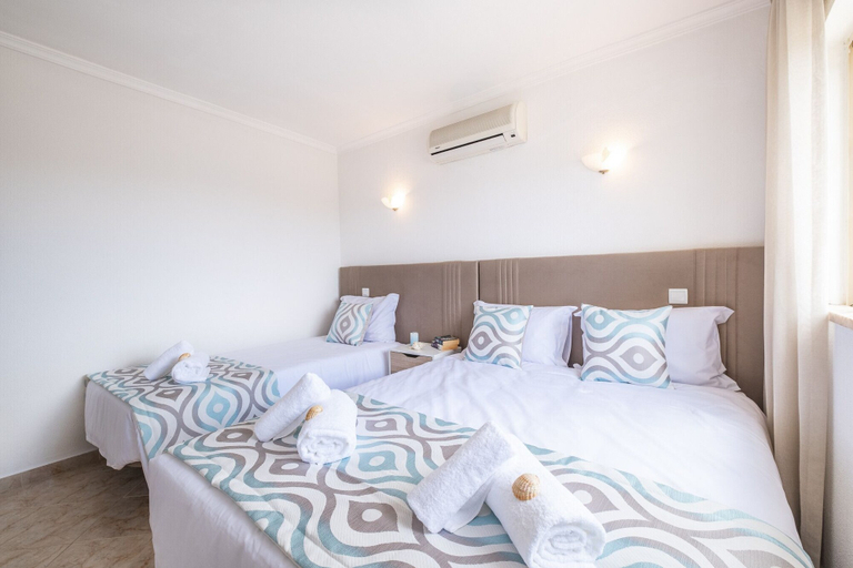 Bedroom 1, Villa Royal Mill, Albufeira