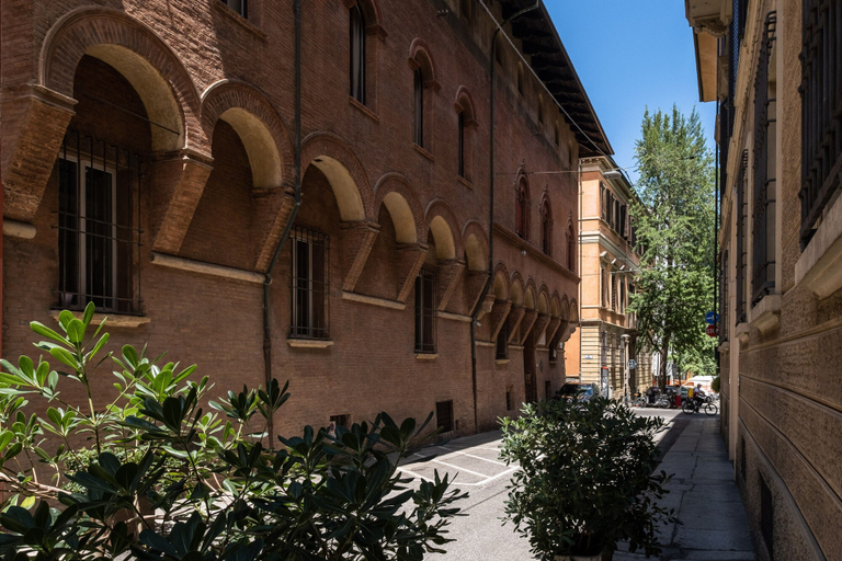 Exterior & Views 2, Rolandino Apartment by Wonderful Italy, Bologna