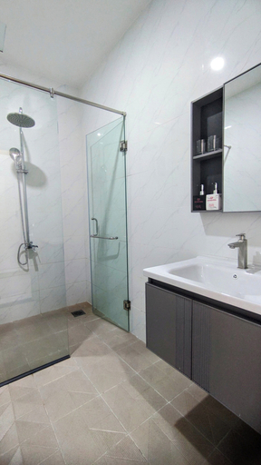 Bathroom 3, Sen Hong Town, Châu Thành