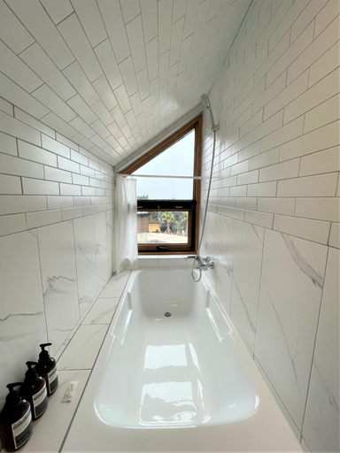 Bathroom 2, Walden Studios, Seogwipo