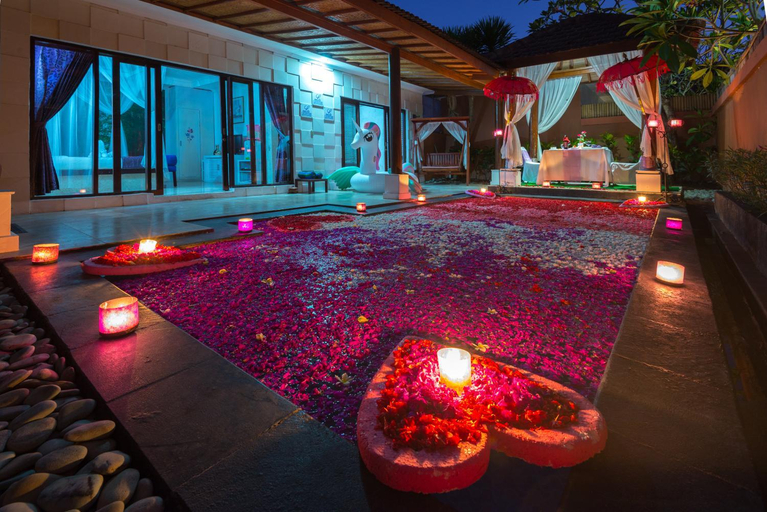 1, Honeymoon Villa yang berjarak 5 menit dekat Beach Walk Kuta, Badung