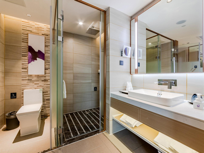Bathroom 4