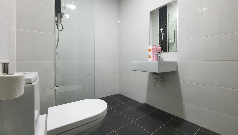 Bedroom 5, Mesa Hill Nilai by Beestay Management, Seremban