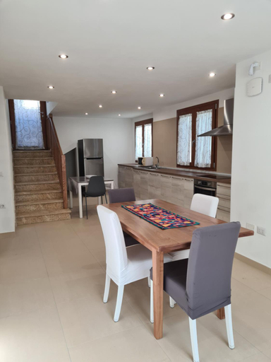 Others 5, Villa Philip, Cagliari
