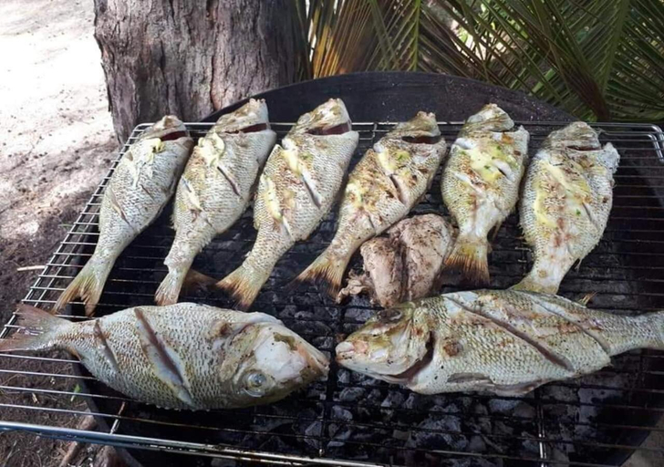 Food & Drinks 4, Lukshvilla private villa Le morne wind n kite surfers accomodation & car rental mauritius, Black River