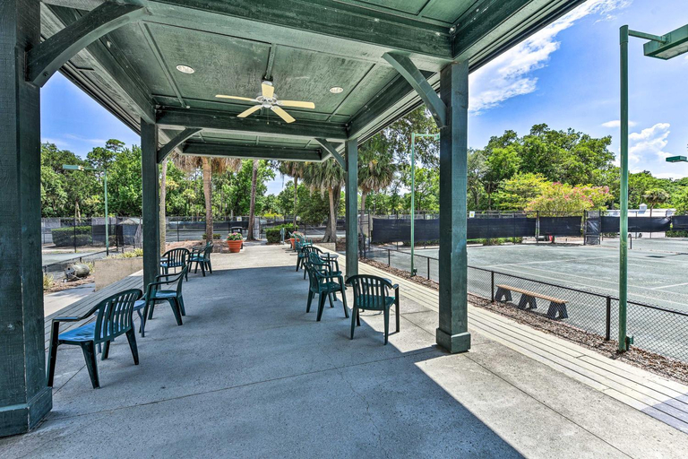 Food & Drinks, Palmetto Dunes Villa w/ Views: Steps to Beach!, Beaufort