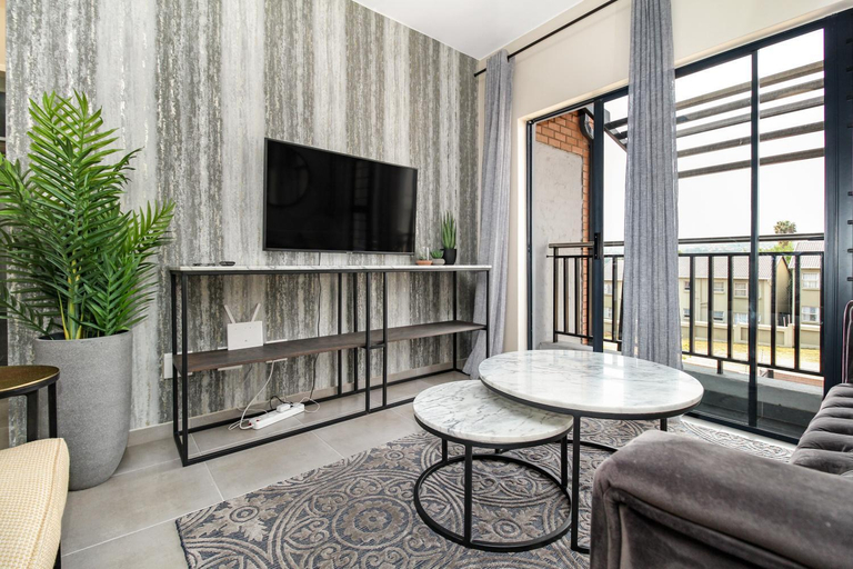 Others 3, Smartz Apartment 334, City of Johannesburg