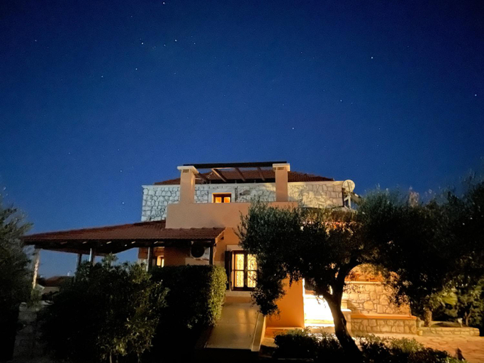Exterior view 3, Villa Fyllosia, Crete