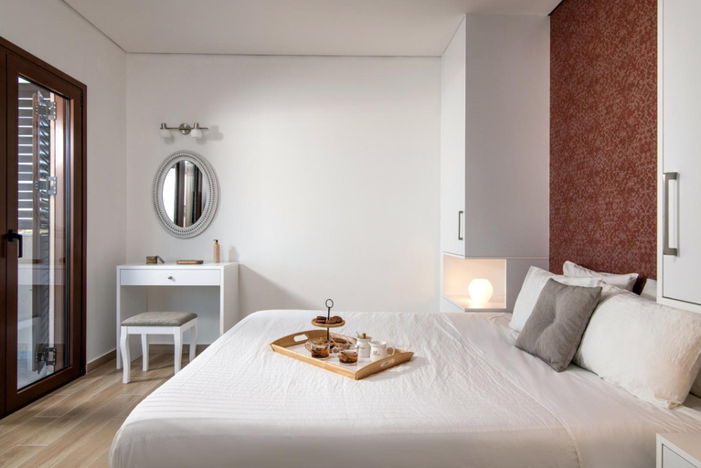 4, Brand new luxury Villa Dafne with Heated pool, Crete