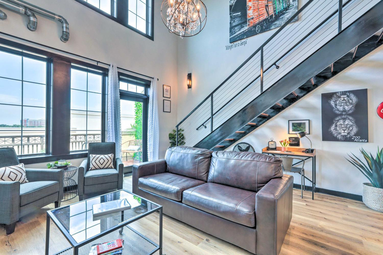 Others 4, Central Atlantic Station Loft in Walkable Location, Atlanta