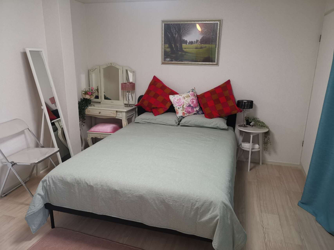 Bedroom 2, Shin Awaji Building II 202, Osaka