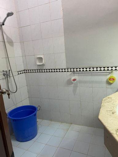Bedroom 2, Lantai Dasar lippo carita 2 bedroom by Hello Beach, Serang
