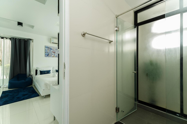 Bathroom 3, Kamala pool villa 4BR, close to beach, Pulau Phuket