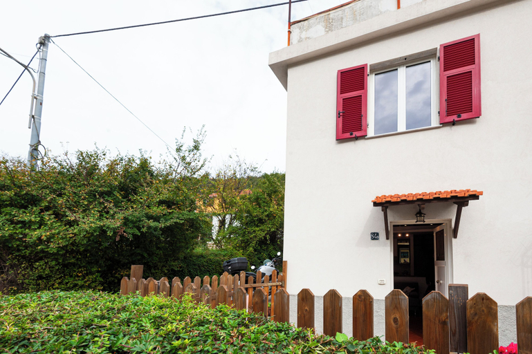 Exterior & Views 2, Ca' da Lalla by Wonderful Italy, Savona