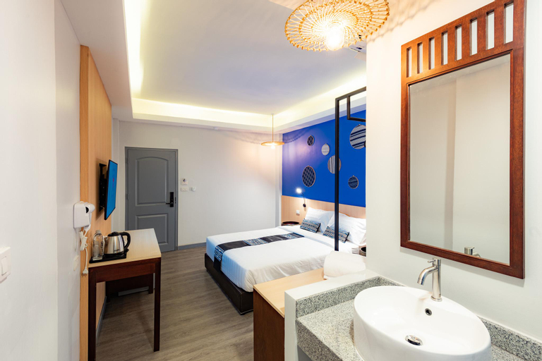 Bedroom 13