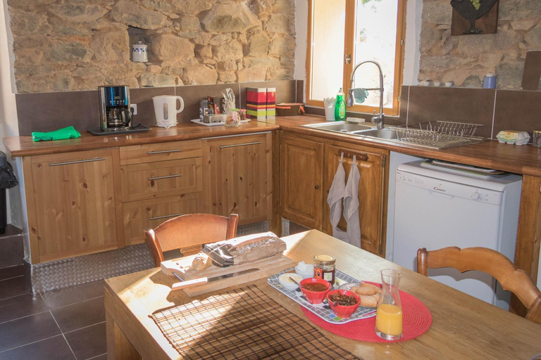 Others 2, a Casa, Haute-Corse