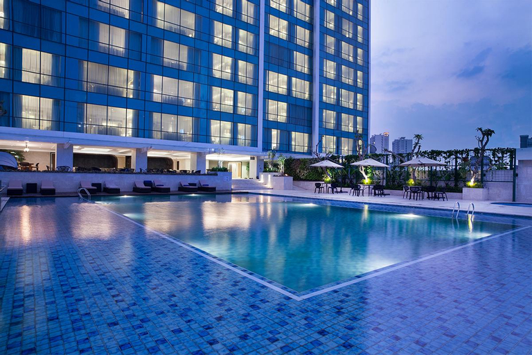 Swimming Pool 9