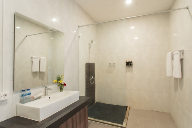 Bathroom 5, Taman Bali Villa 2, Badung