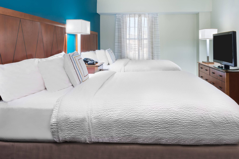 Bedroom 13