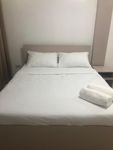 5, Francisco Resort, Corella
