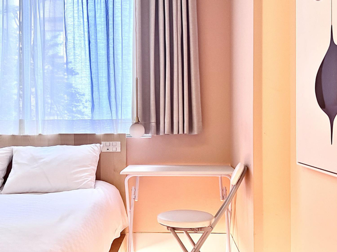 Bedroom 2, Tokyo Ueno Super Center Designer Room Yboa, 3 minutes to Ueno Park, 1 minute to the station, super bustling, free WiFi, Dyson hairdryer, Taitō
