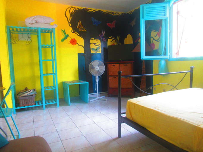 Bedroom 5, Caribgites, Sainte-Anne