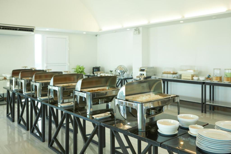 Food & Drinks 3, Cozy Donmueang Hotel, Don Muang